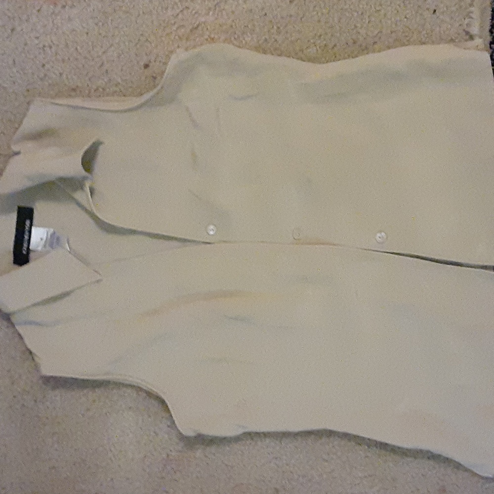 Jones New York sleeveless blouse, size 4, beige